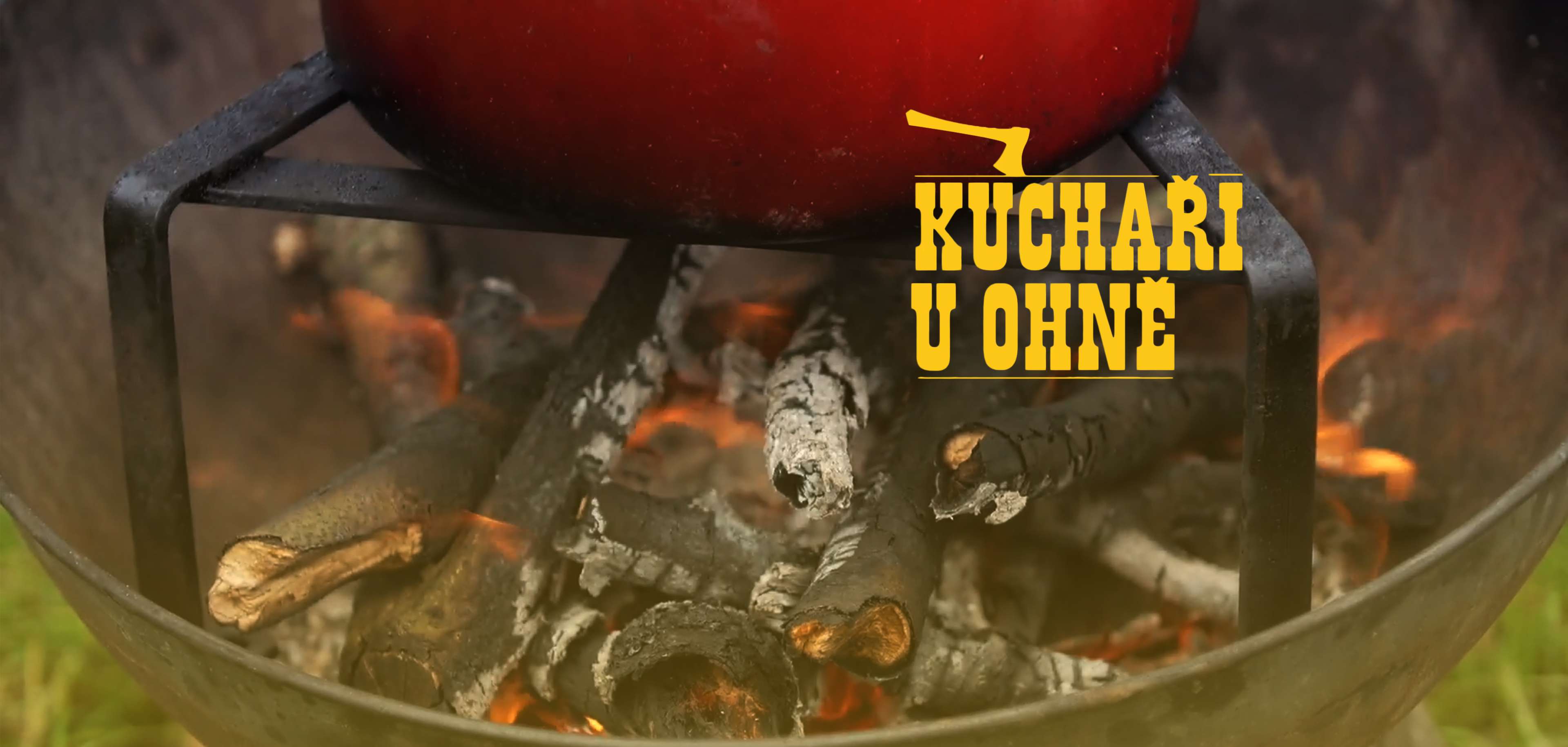 Kuře v hlíně
