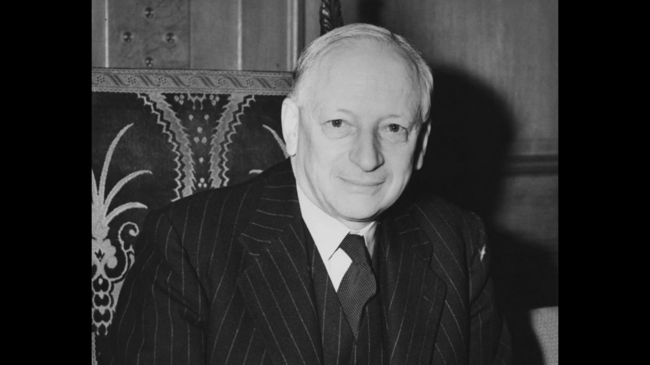 První vydání Guinnessovy knihy rekordů (27. srpen 1955) | Stream