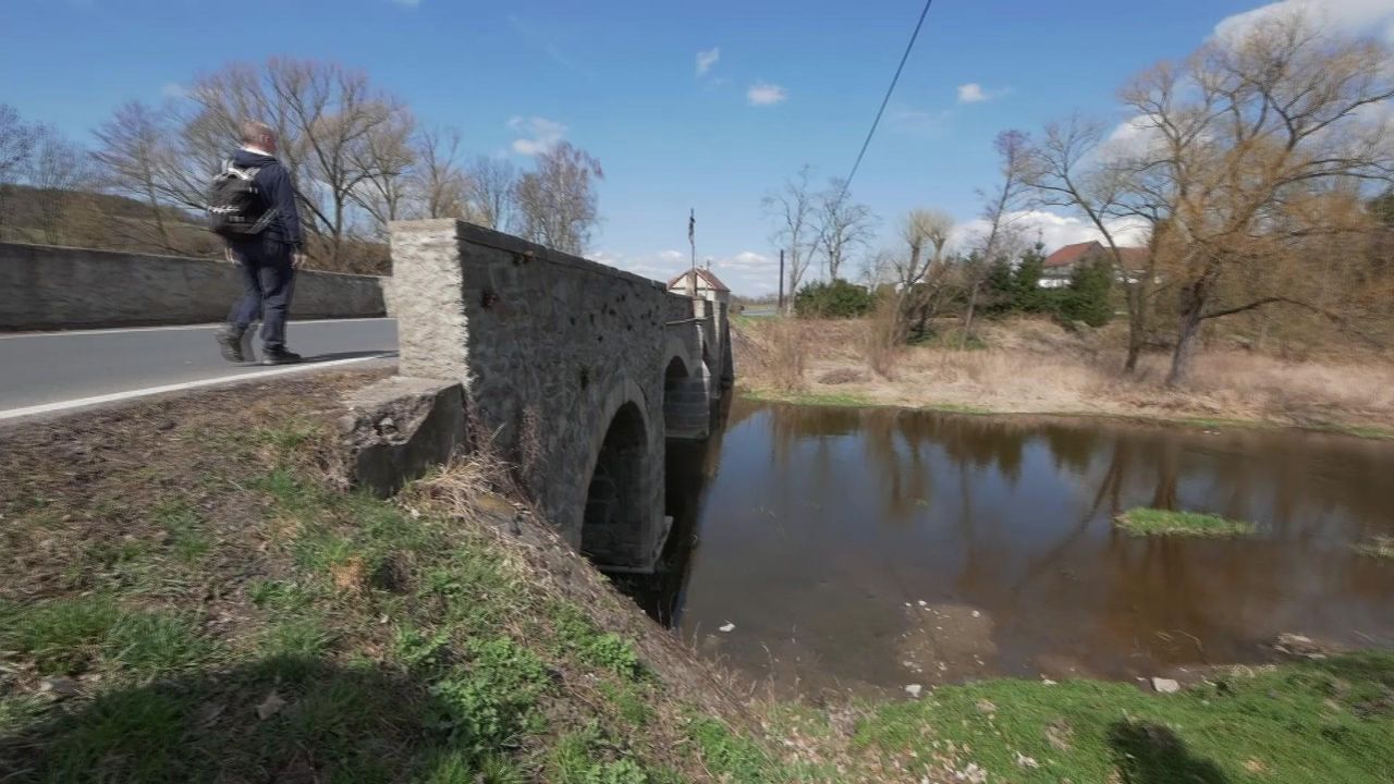 Tajemná zřícenina hradu Vlčtejn, které se zmocnil i sám Jan Žižka | Stream