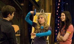 iCarly (3/25)