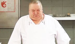 Ohnivý kuře II (64)