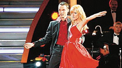 LET’S DANCE