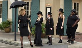 American Horror Story: Coven (1)