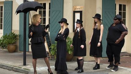 American Horror Story: Coven (1)