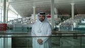Katar, země bohatství a bídy, Dokumentární klub