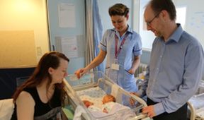 Emma Willis: Příběhy z porodnice II (5)