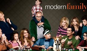 Modern Family IX (1/22)