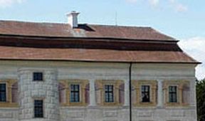 Veltrusy a Kačina