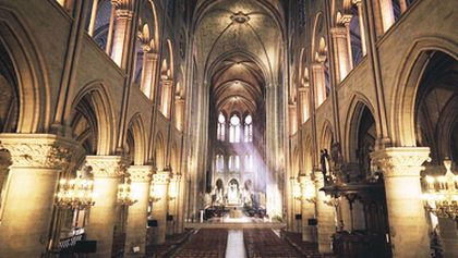 Katedrála Notre Dame a její stavitelé