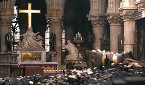 Záchrana katedrály Notre Dame