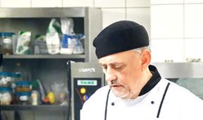 Ohnivý kuře II (101)
