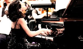 Khatia Buniatishvili hraje Rachmaninova