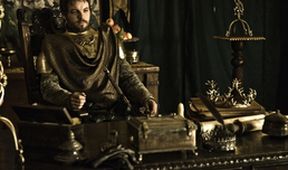 Hra o trůny II (4)