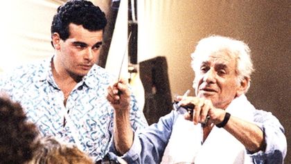 Leonard Bernstein učí mladé hudebníky