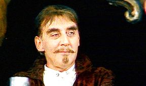 Lakomec