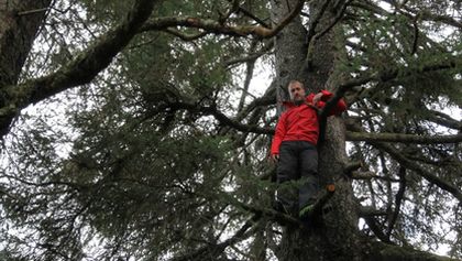 Ben Fogl a lidé žijící v divočině III (7)
