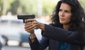 Rizzoli and Isles: Vraždy na pitevně II (15/15)