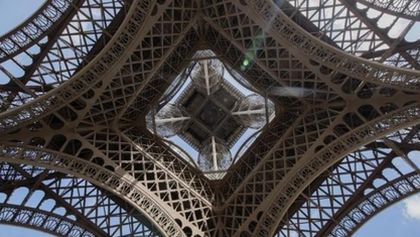 Eiffelova věž: Příběh legendy