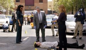 Rizzoli & Isles: Vraždy na pitevně VI (16)