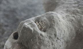 Pompeje: Tajemství zkamenělých těl