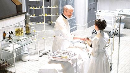 Knick: Doktoři bez hranic II (4)