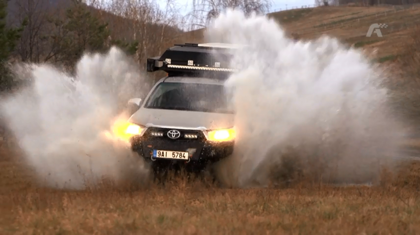 This is no car for the ladies, but finally a proper offroader.  Can anything ever stop him?  |  Autosalon TV Prima |  Stream