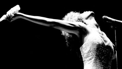 Příběhy písní: Whitney Houston, Příběhy světové hudby