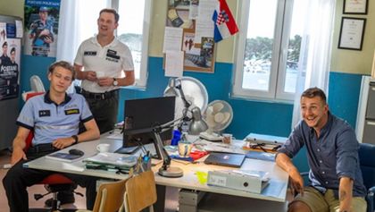Policie Hvar (1)