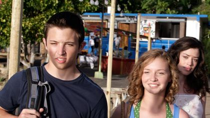 Au Pair 3 aneb Dobrodružství v ráji