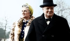 Apokalypsa: Hitler míří na západ (1/2)