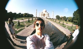 George Harrison: Living in the Material World I