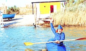Tonoucí se stébla chytá