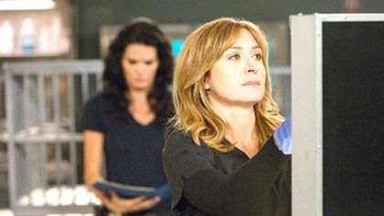 Rizzoli & Isles: Vraždy na pitevně VI (7)