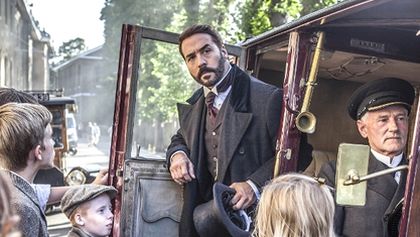 Pan Selfridge (5/10)