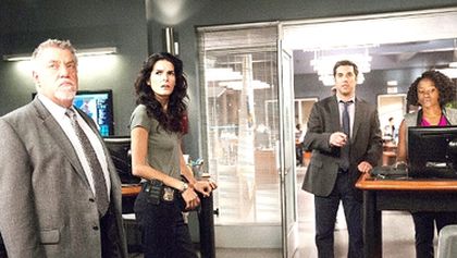Rizzoli & Isles: Vraždy na pitevně VI (10)