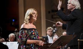 Sir Simon Rattle diriguje české a terezínské autory, Rok české hudby