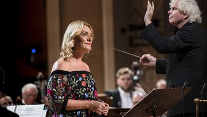 Sir Simon Rattle diriguje české a terezínské autory, Rok české hudby