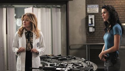 Rizzoli and Isles: Vraždy na pitevně III (9/15)