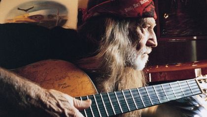 Willie Nelson a přátelé: vyděděnci a andělé, Pop-rockové pódium