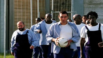Fotbal za mřížemi *