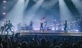 Kylie Minogue: Golden Tour Live
