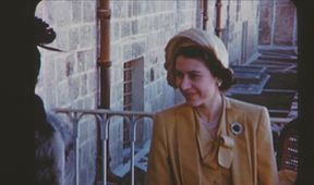 Alžběta II. - 90 let v 90 minutách