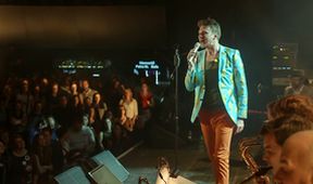 Kombo: Vojta Dyk a B-Side Band v Sono Centru