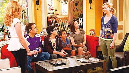Liv a Maddie (47)