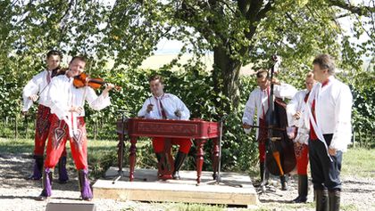 Vínečko III (2/8)