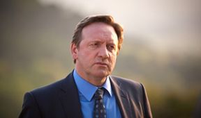 Vraždy v Midsomeru XV