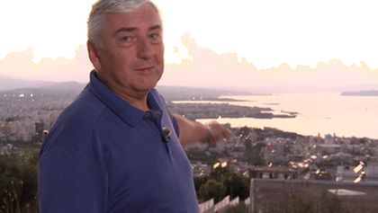 Vůně krétské kuchyně s Miroslavem Donutilem (2/9)