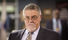 Rizzoli and Isles: Vraždy na pitevně IV (2/16)