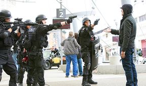 S.W.A.T.: Pod palbou