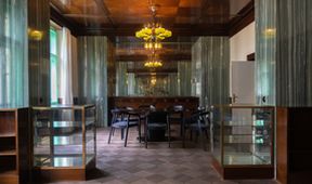 Adolf Loos - revolucionář mezi architekty